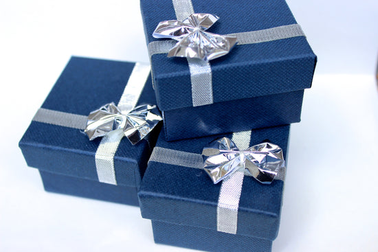 Load image into Gallery viewer, Ring Gift Box - Designed By Lei
